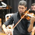 Educação Musical – Instrumental – Universidade Estadual Paulista Professor de Violino / viola São Paulo – SP ezequielsieba@hotmail.com